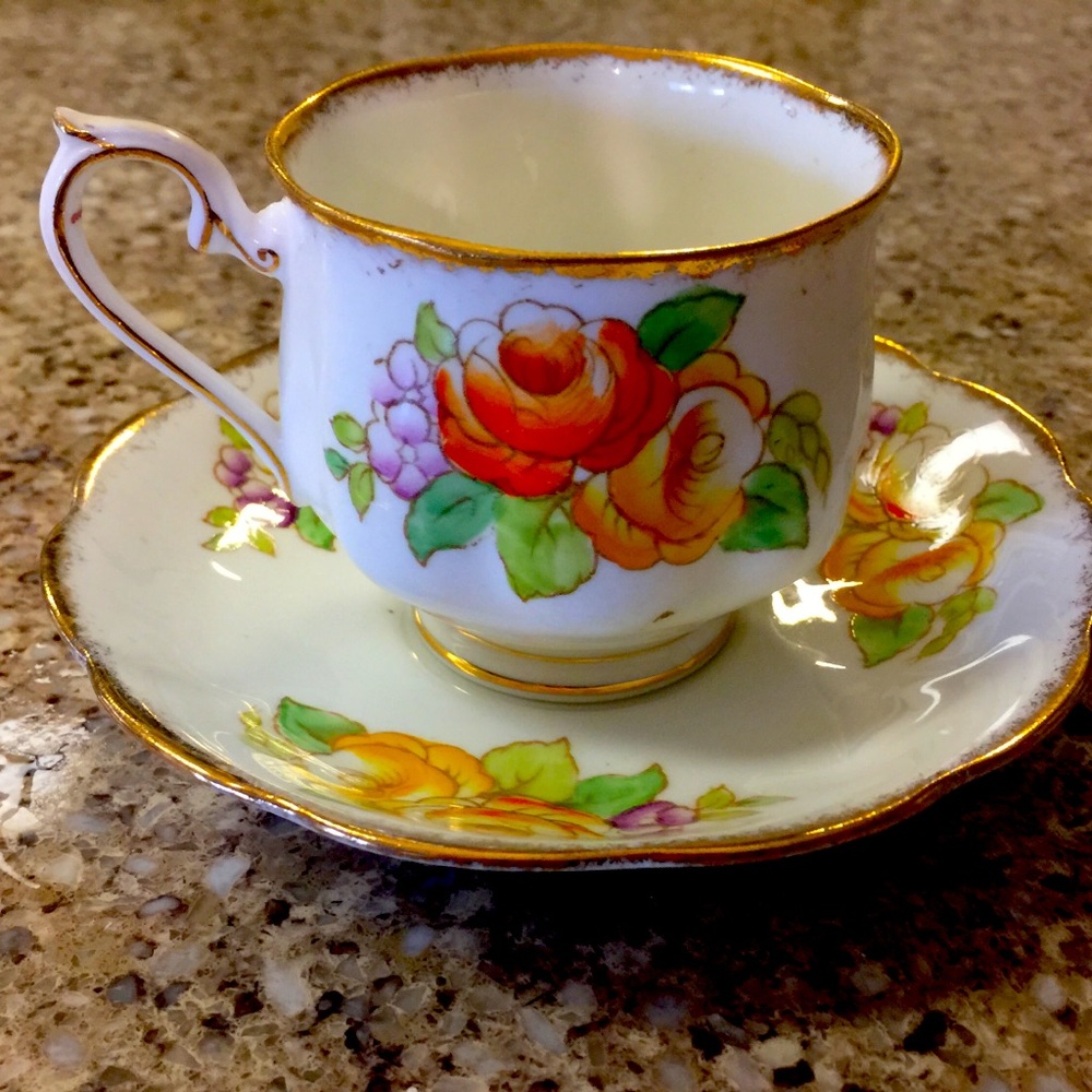 Royal Albert China Teacup & Saucer #829